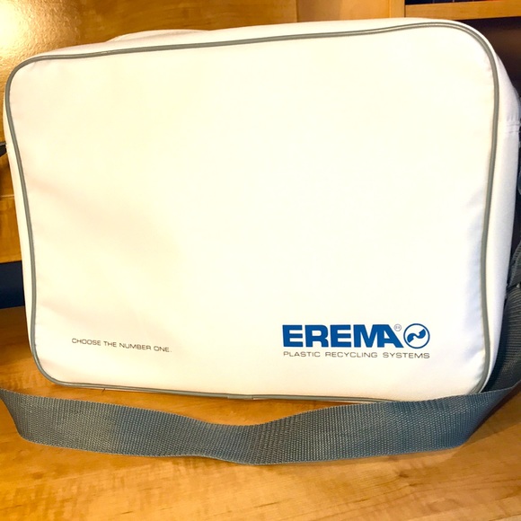 White Large Multi-task Bag - Picture 1 of 7